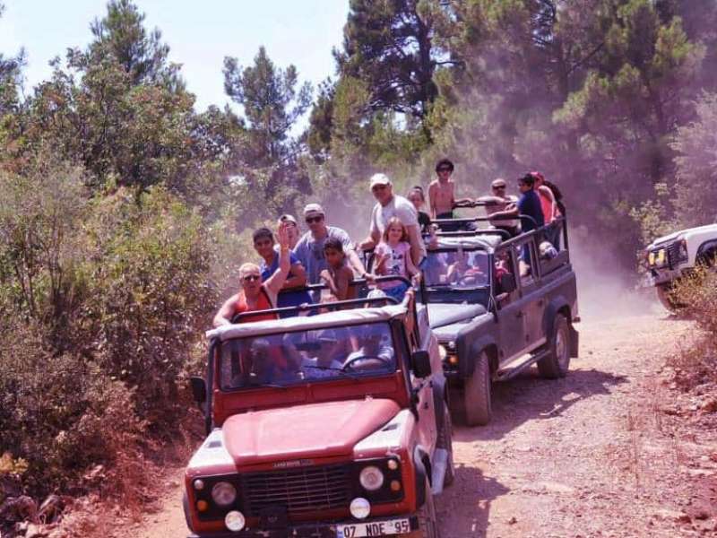 Safari Jeep Tour